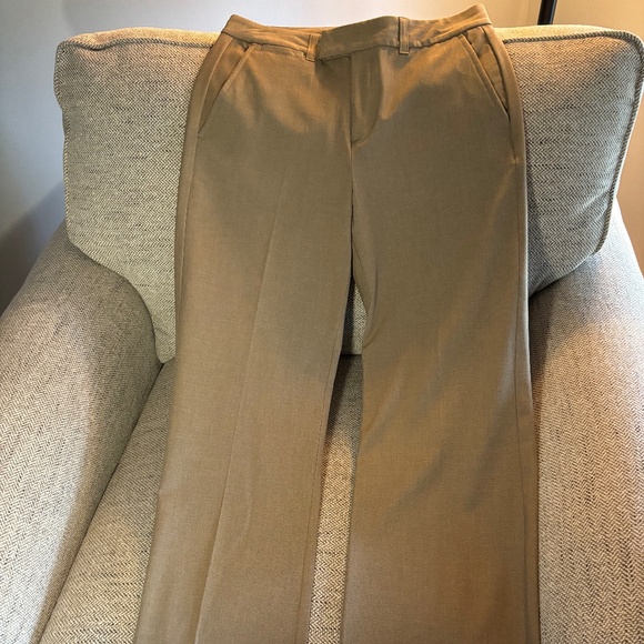 Old Navy Brand Essential Stretch Dress Pant - size 6 - Picture 11 of 15